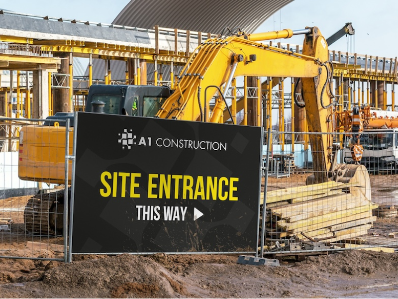 Banner hero konstruksi dengan logo perusahaan dan pekerja